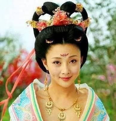 古代未婚和已婚女子的发型区别图15