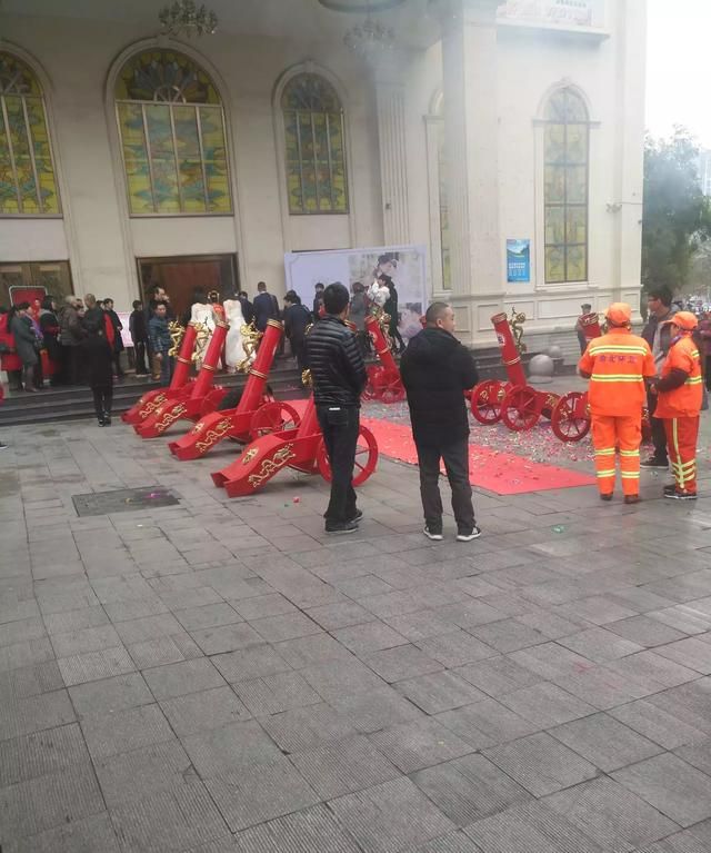 今天和同事们谈论起各自家乡的婚嫁习俗，大家讨论的热火朝天，说说你们那里的习俗吧图3