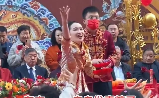 东方甄选yoyo婚礼路透(东方甄选董宇辉yoyo是夫妻吗)图5